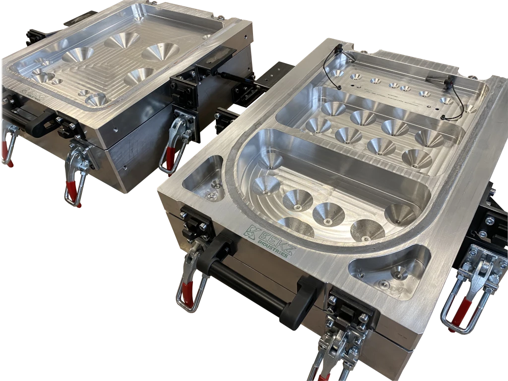 Bild stellt ein Schäumwerkzeug dar